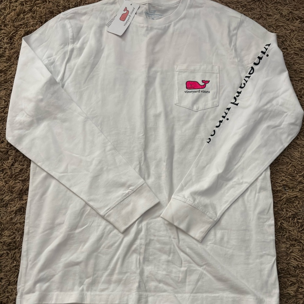 NWT Vineyard Vines youth, unisex, White and Pink Long Sleeve Tee!
